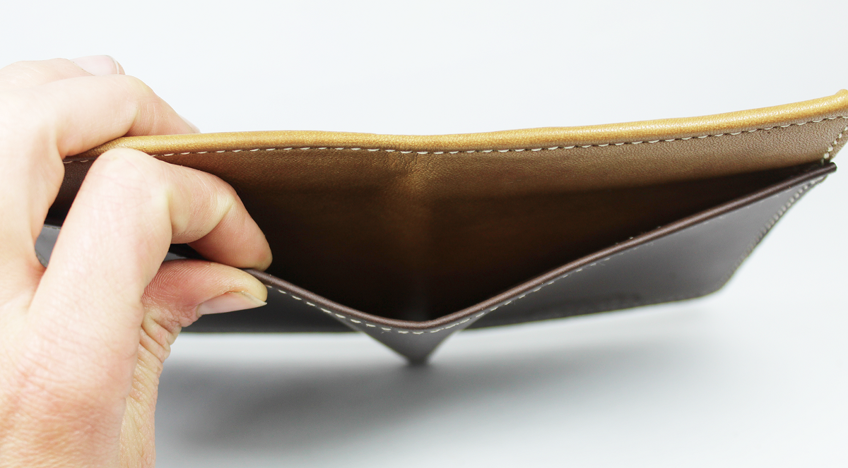 Et si vous achetiez un portefeuille personnalisé pour homme ?
